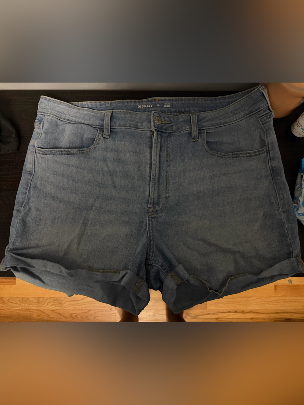 Old Navy Light Wash Denim Roll-Cuff Women’s Shorts